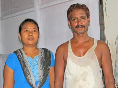 Shanthi - Babu in Moreh